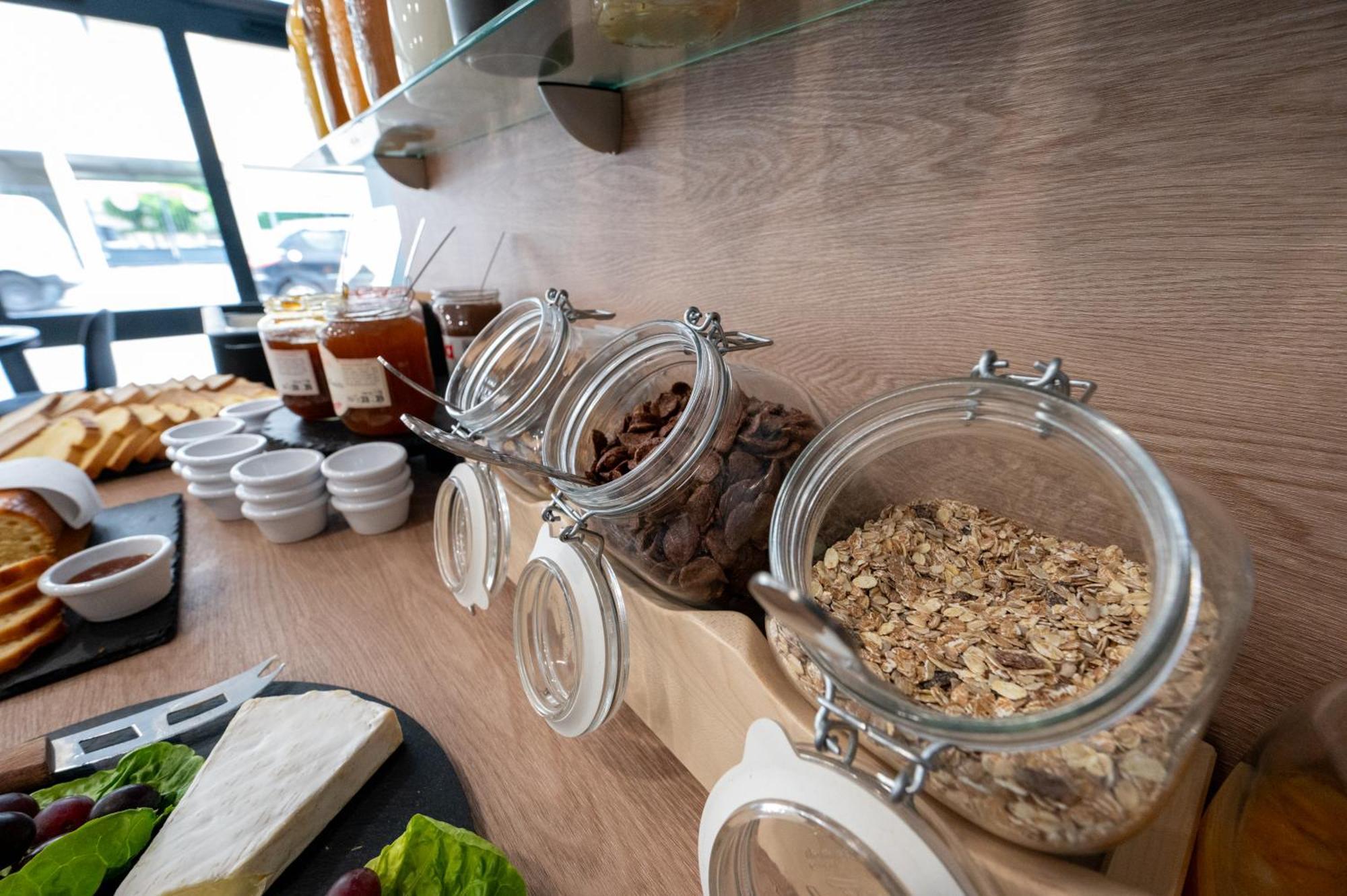 Nemea Appart Hotel Home Suite Nancy Centre Bagian luar foto